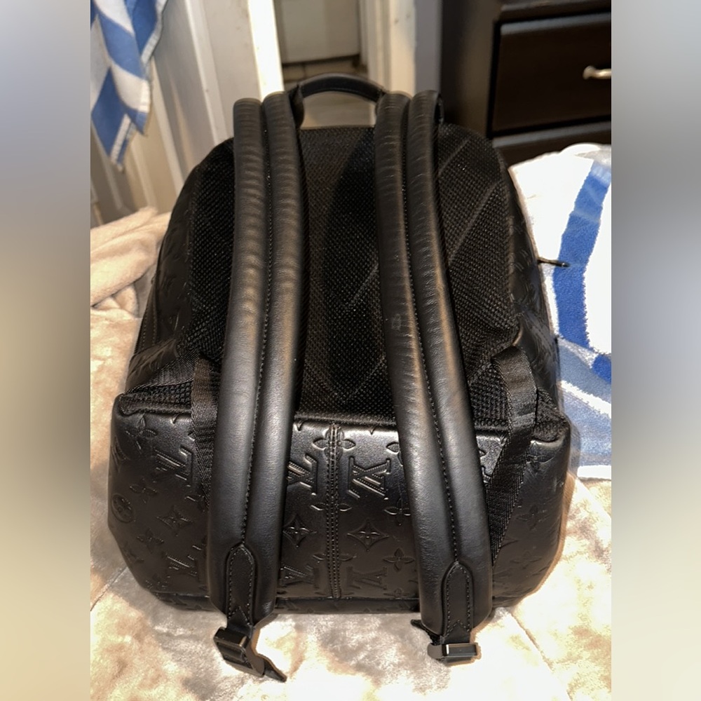 Authentic Louis Vuitton black bag.